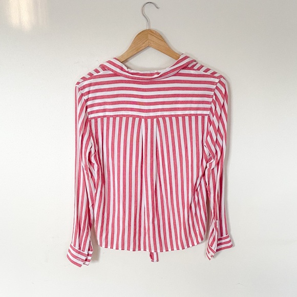 🥳 3 for 20 Velvet Heart top - Picture 2 of 2